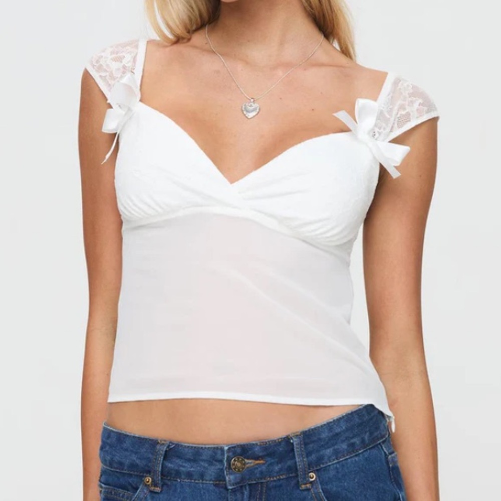 NWT Princess Polly Top